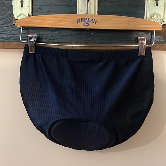 Beroy Quick Dry Cycling Underwear with 3D Padded Gel Seat Size XL - Picture 8 of 12